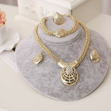 Load image into Gallery viewer, amazing price Dubai Jewelry Sets Crystal Necklace Bracelet Earrings Ring Nigerian Wedding Party Women Fashion Jewelry Set
