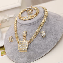 Load image into Gallery viewer, amazing price Dubai Jewelry Sets Crystal Necklace Bracelet Earrings Ring Nigerian Wedding Party Women Fashion Jewelry Set
